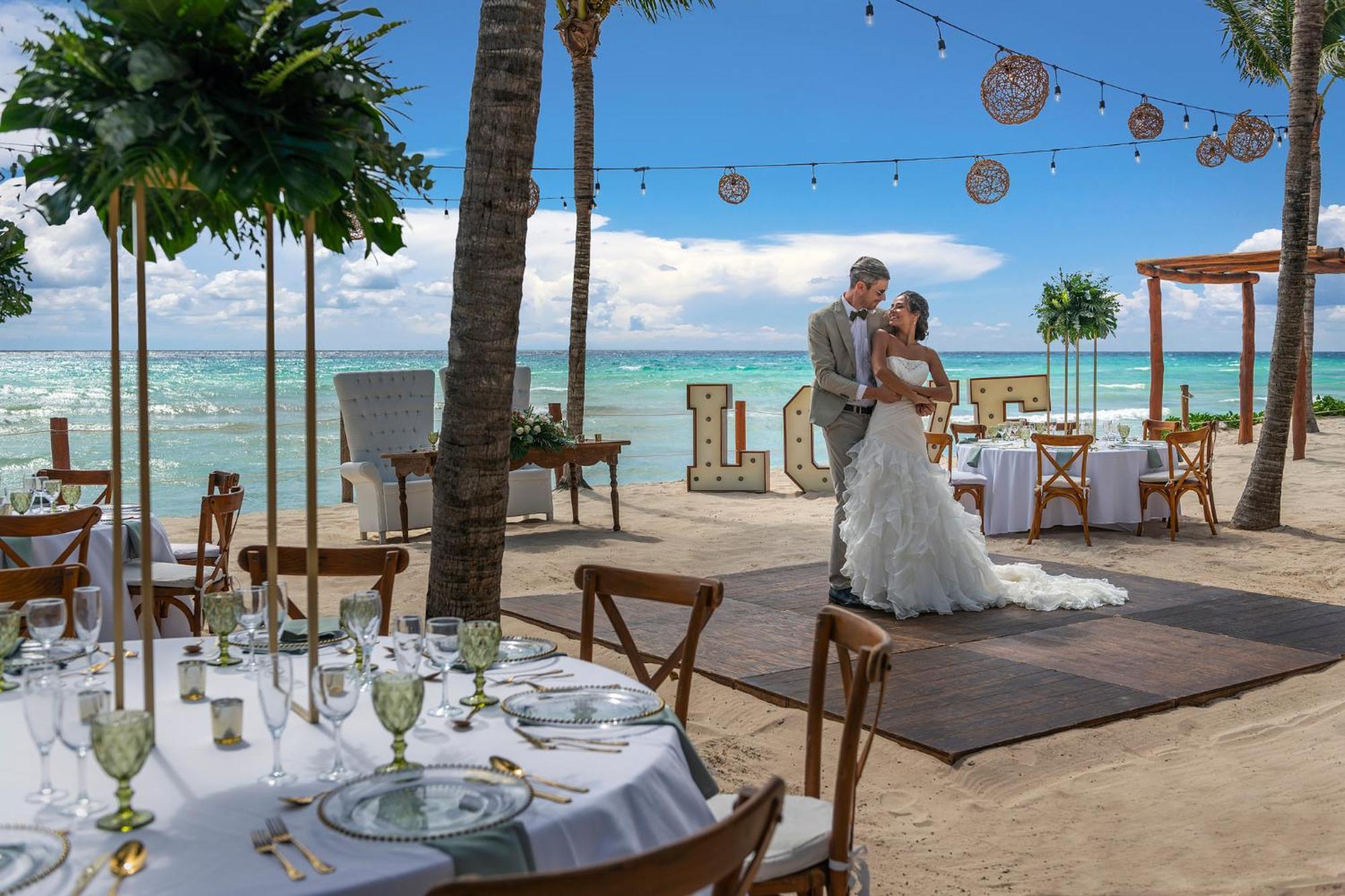El Beso Adults Only At Ocean Riviera Paradise All Inclusive Плая дел Кармен Екстериор снимка